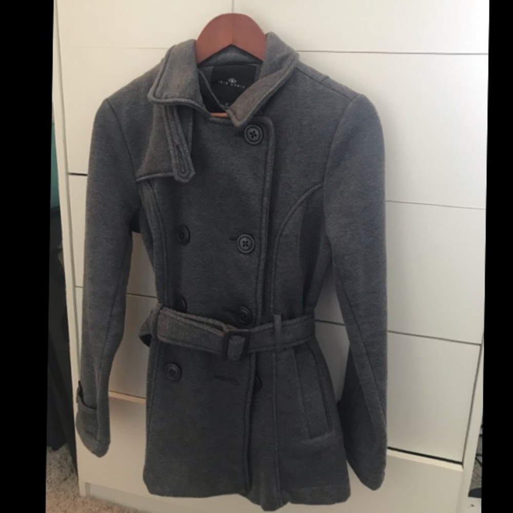 Comfy Gray pea coat!